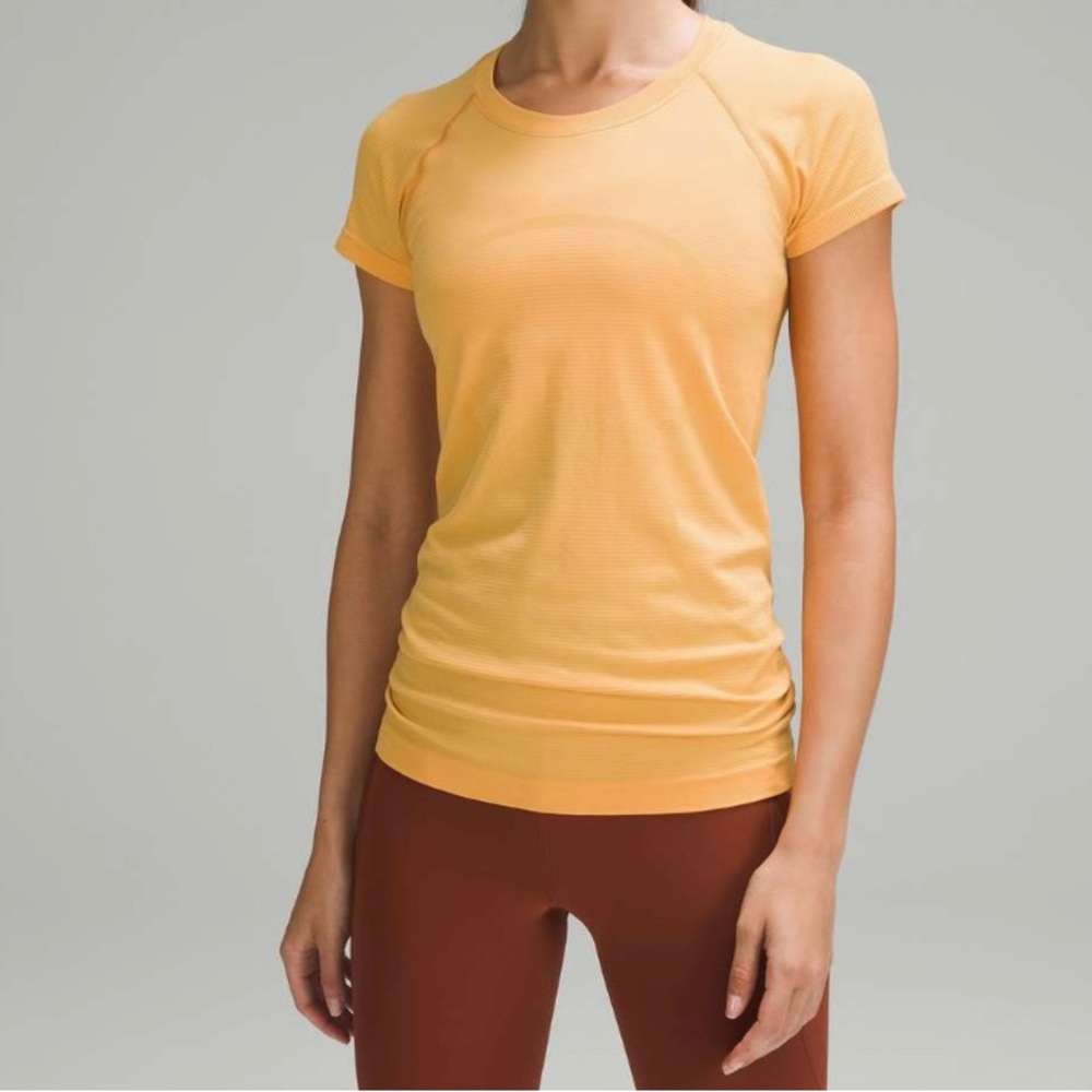 lululemon athletica Swiftly Tech Shirt Sleeve Shirt 2.0 Mango Dream -Size 8